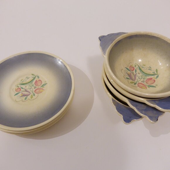 SOLD - Set of 4 Susie Cooper Blue Dresden Spray Cream Soup bowls with Liners - Picture 2 of 7